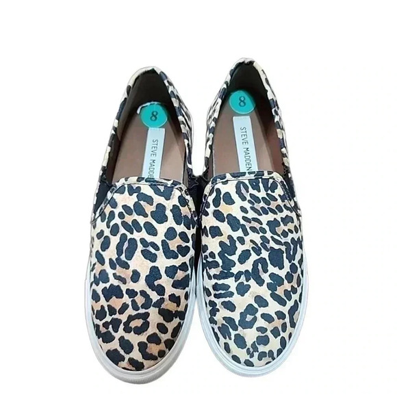 Steve Madden Cheetah Print Slip on sneakers.  Size 8 - Picture 3 of 12